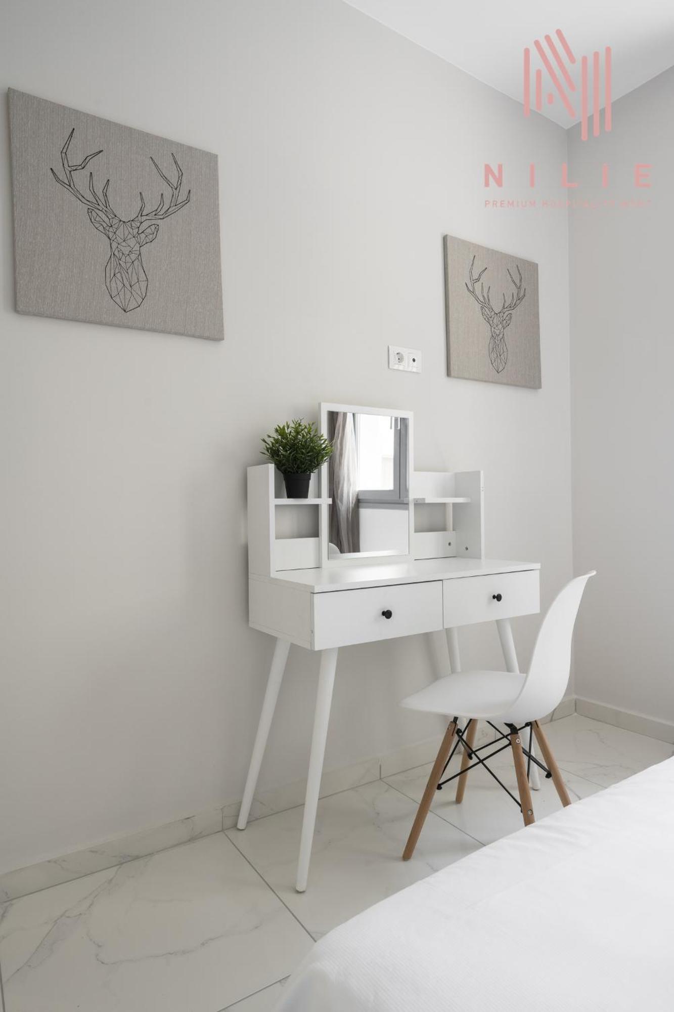 Ariadne, Nilie Hospitality Mgmt Apartment Солун Екстериор снимка