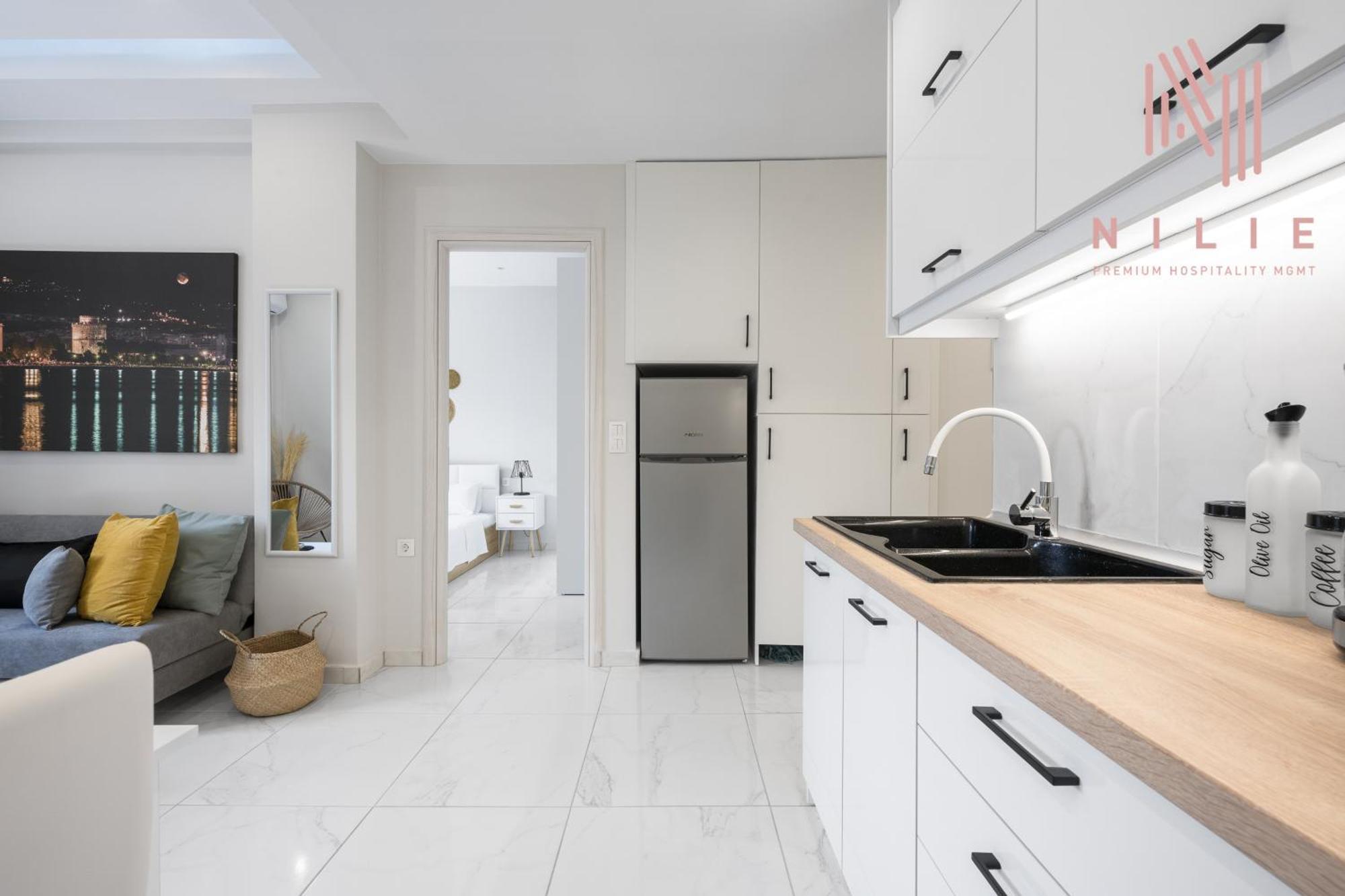 Ariadne, Nilie Hospitality Mgmt Apartment Солун Екстериор снимка